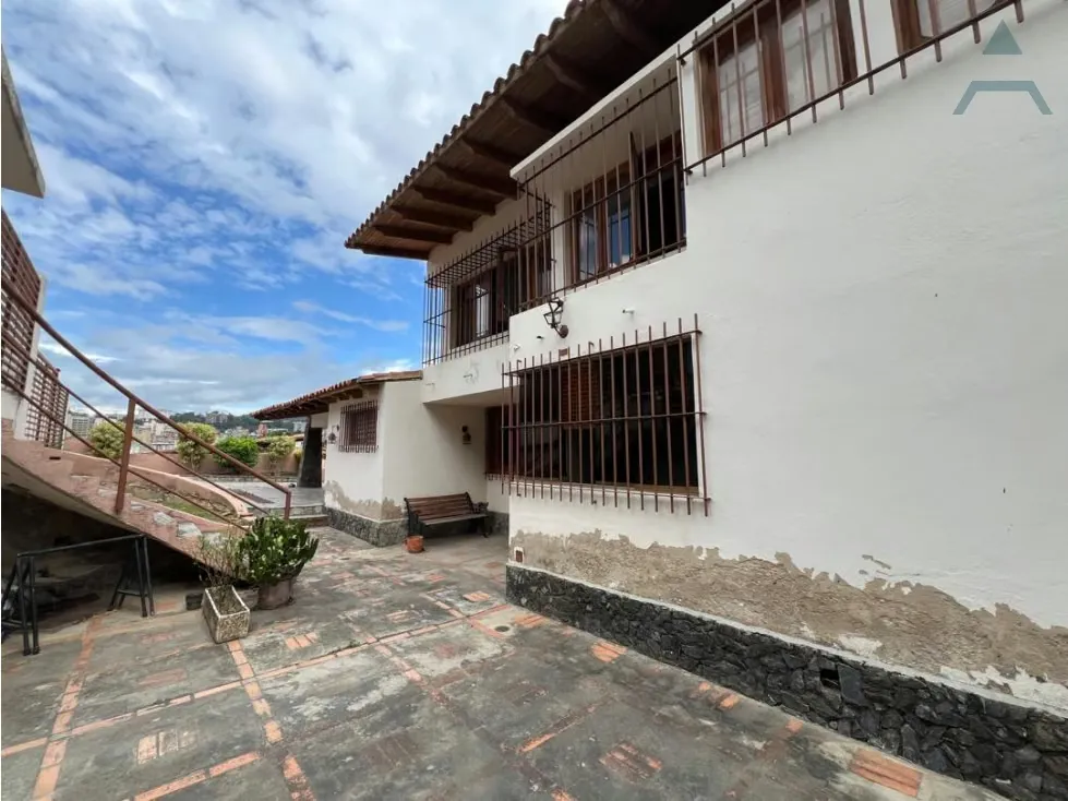Se vende casa 842,83m² 4h+s/4.5b+s/4p Prados del Este - 6