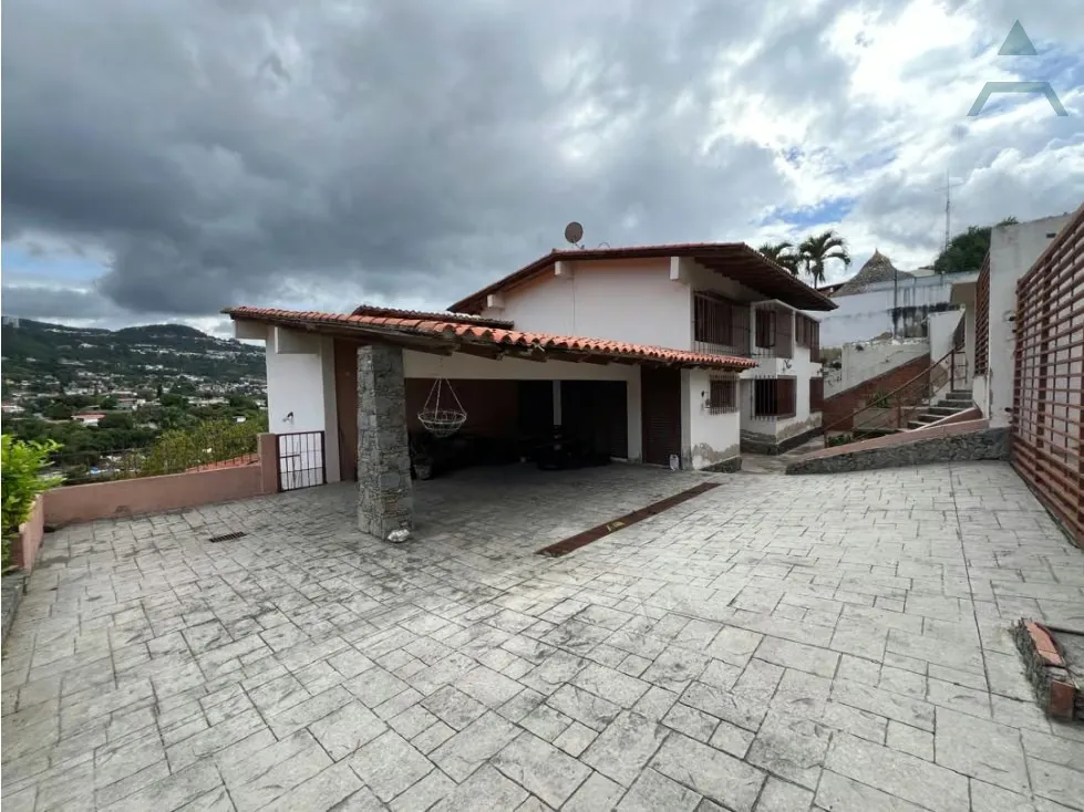 Se vende casa 842,83m² 4h+s/4.5b+s/4p Prados del Este - 9