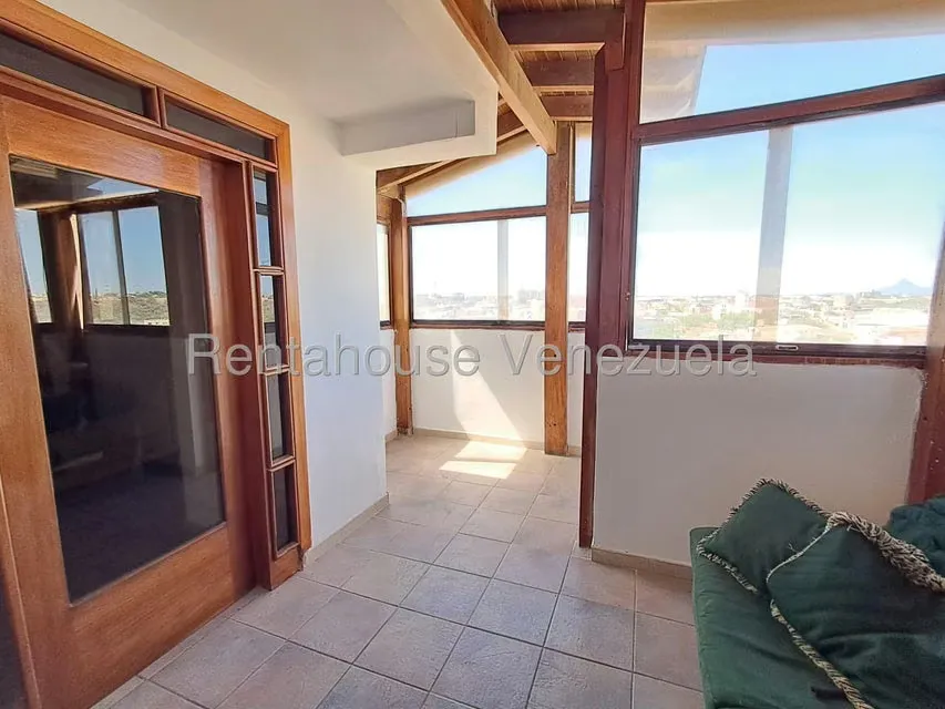 Apartamento (1 Nivel) en Alquiler en Santa Irene, Falcon - 24
