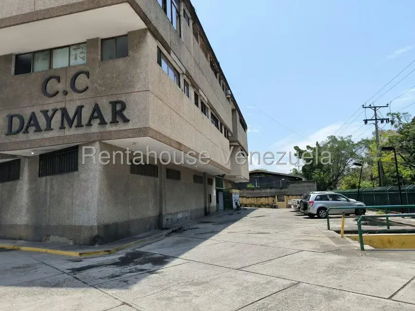 Local Comercial en Alquiler en Guatire, Miranda - 2