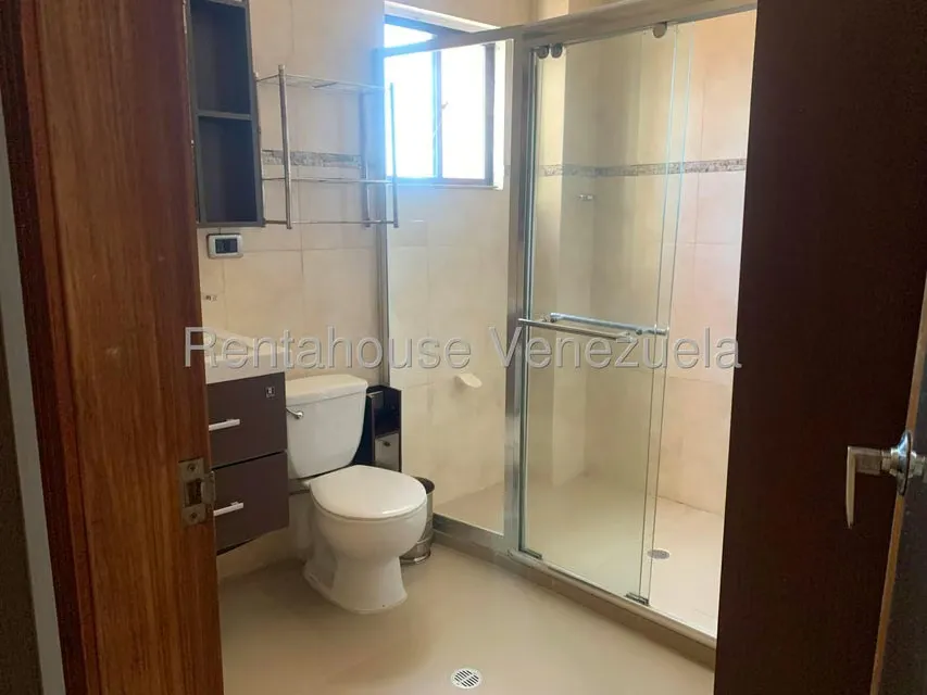 Apartamento (1 Nivel) en Alquiler en La Tropicana, Zulia - 12