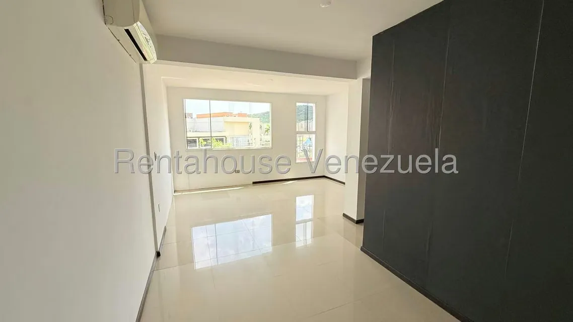 Casa (1 Nivel) en Venta en Ciudad Roca, Lara - 51