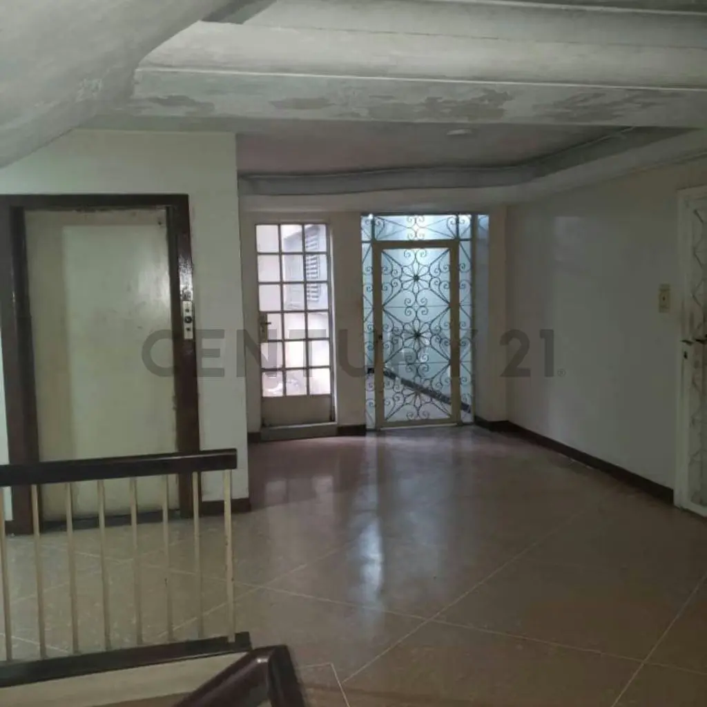 APARTAMENTO PARA REMODELAR - 2