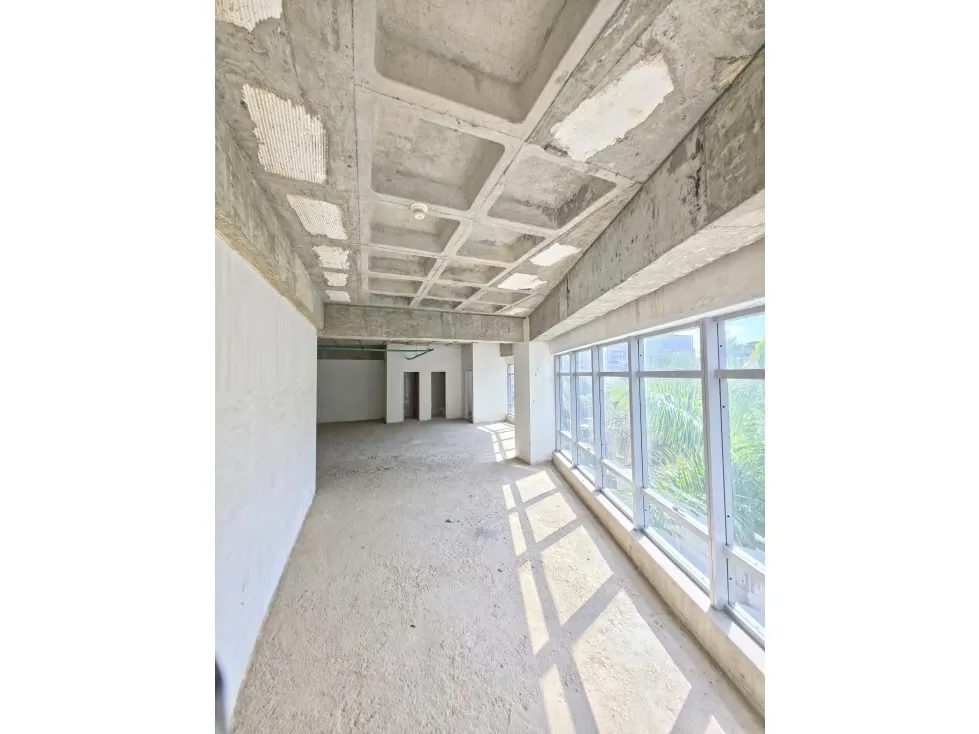 OFICINA EN ALQUILER EN OBRA GRIS DE 175 M2- URB. BOLEÍTA NORTE