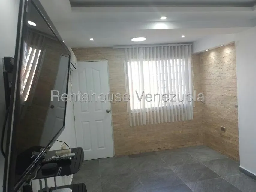Apartamento (1 Nivel) en Venta en Parque Habitad El Ingenio, Miranda - 3