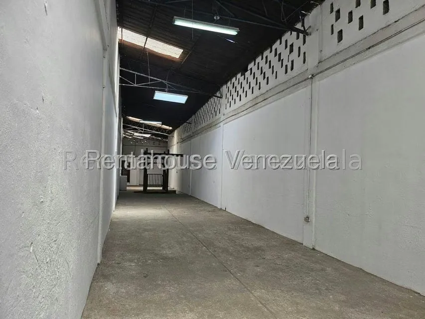 Galpon - Deposito en Venta en La Yaguara, Distrito Metropolitano - 36