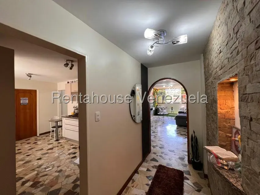 Apartamento (1 Nivel) en Venta en La Boyera, Distrito Metropolitano - 3
