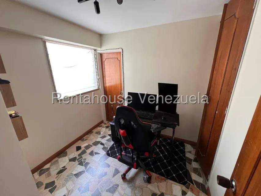 Apartamento (1 Nivel) en Venta en La Boyera, Distrito Metropolitano - 10