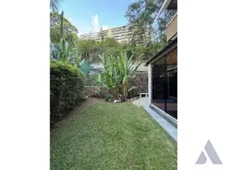 View 10