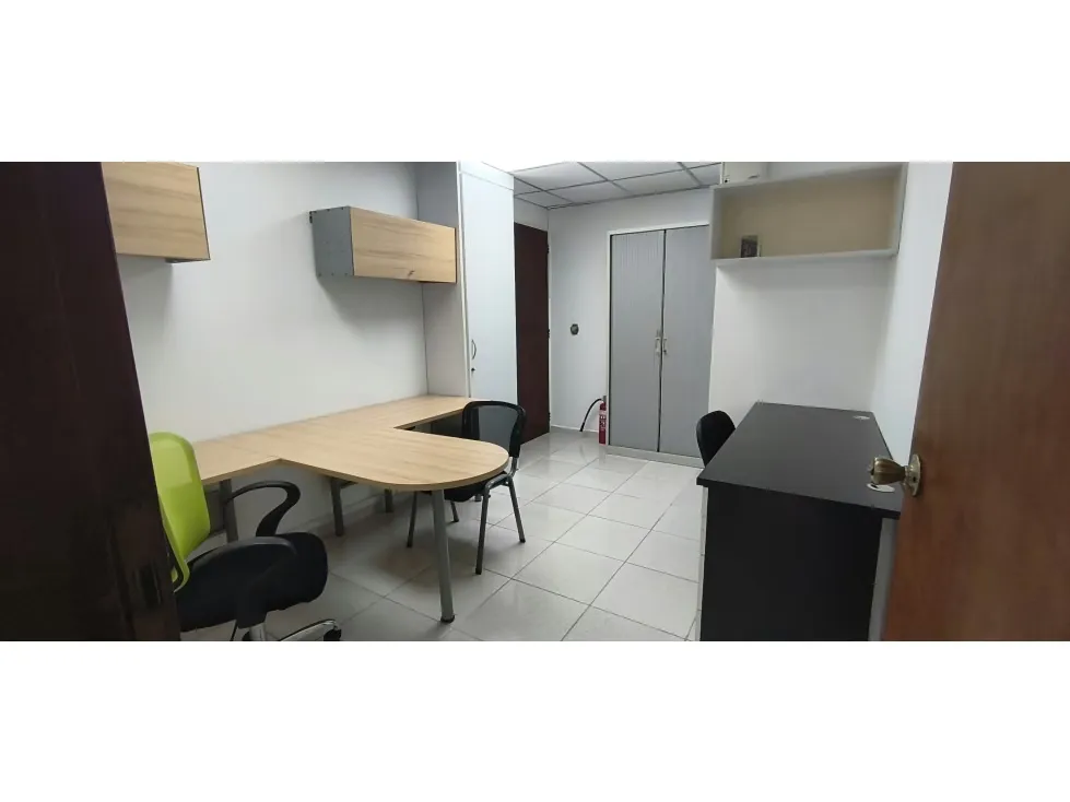 ALQUILER DE OFICINA EN SABANA GRANDE, AMOBLADA, 50 M2, 1 BAÑO - 3
