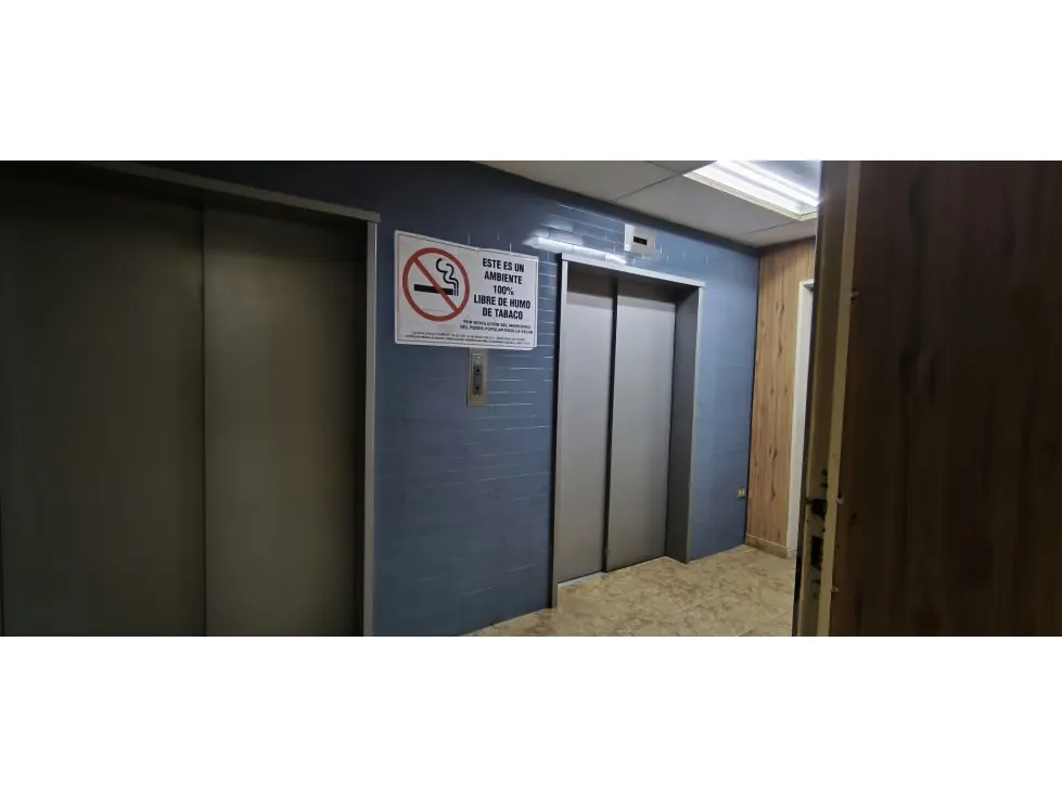 ALQUILER DE OFICINA EN SABANA GRANDE, AMOBLADA, 50 M2, 1 BAÑO - 5