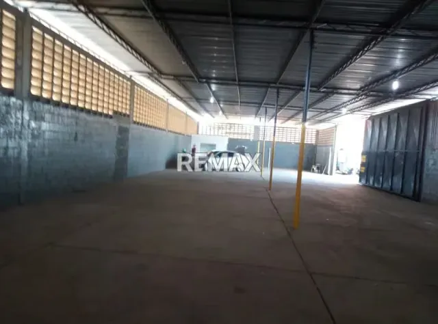 GALPONES EN ALQUILER COMERCIAL SECTOR ANDRÉS ELOY BLANCO - 3