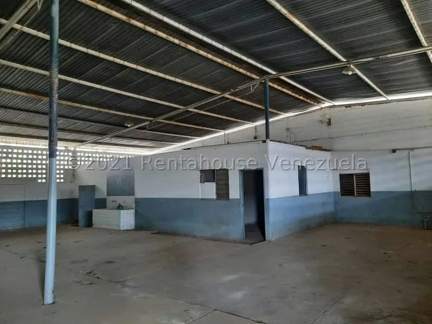 Galpon - Deposito en Venta en Carretera O, Zulia - 3