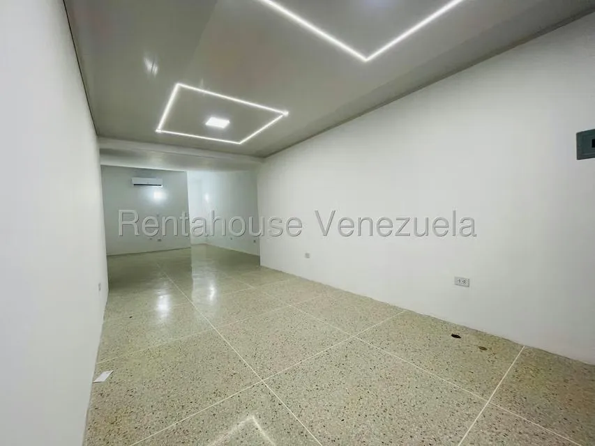 Local Comercial en Alquiler en Las Mercedes, Lara - 4