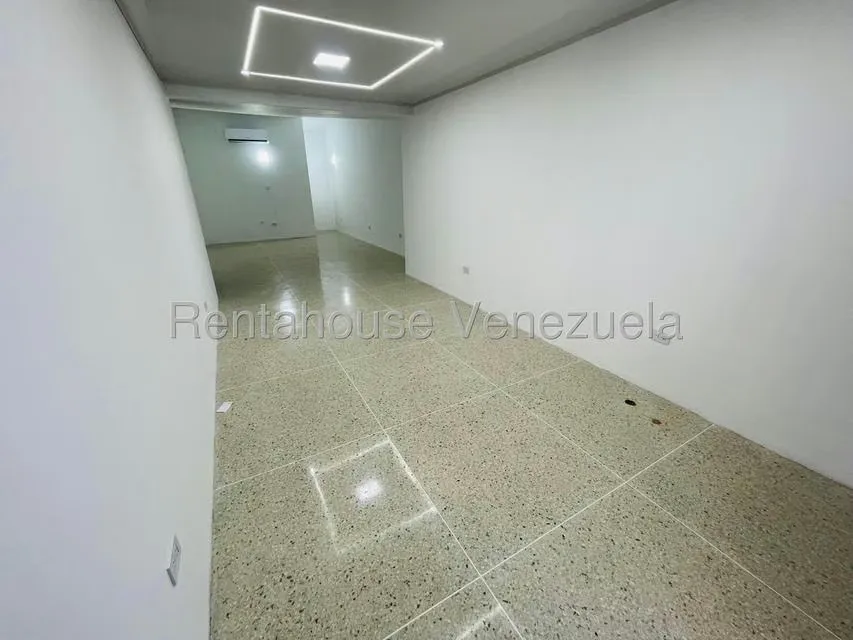 Local Comercial en Alquiler en Las Mercedes, Lara - 5