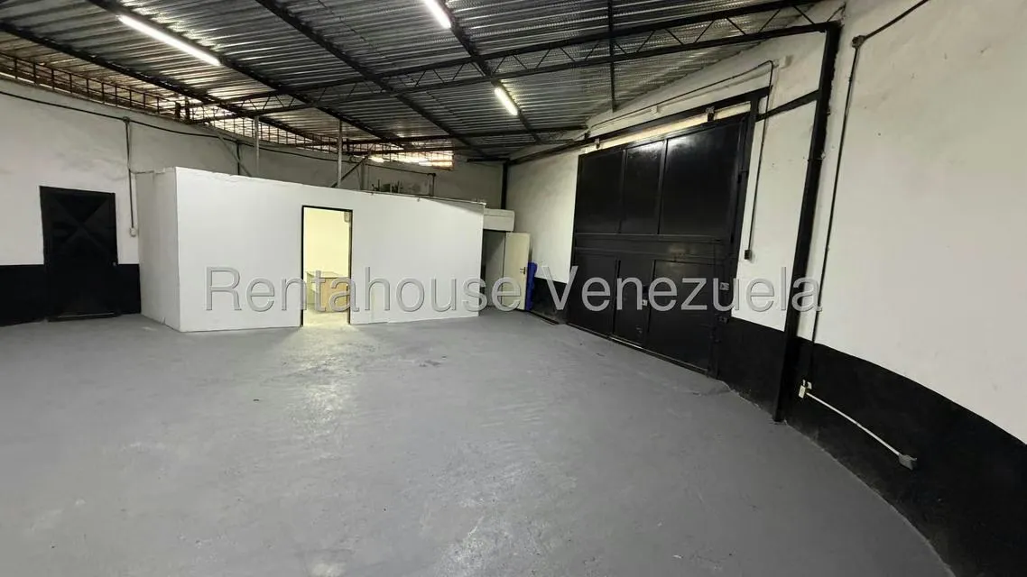 Galpon - Deposito en Venta en Bello Monte, Distrito Metropolitano - 3