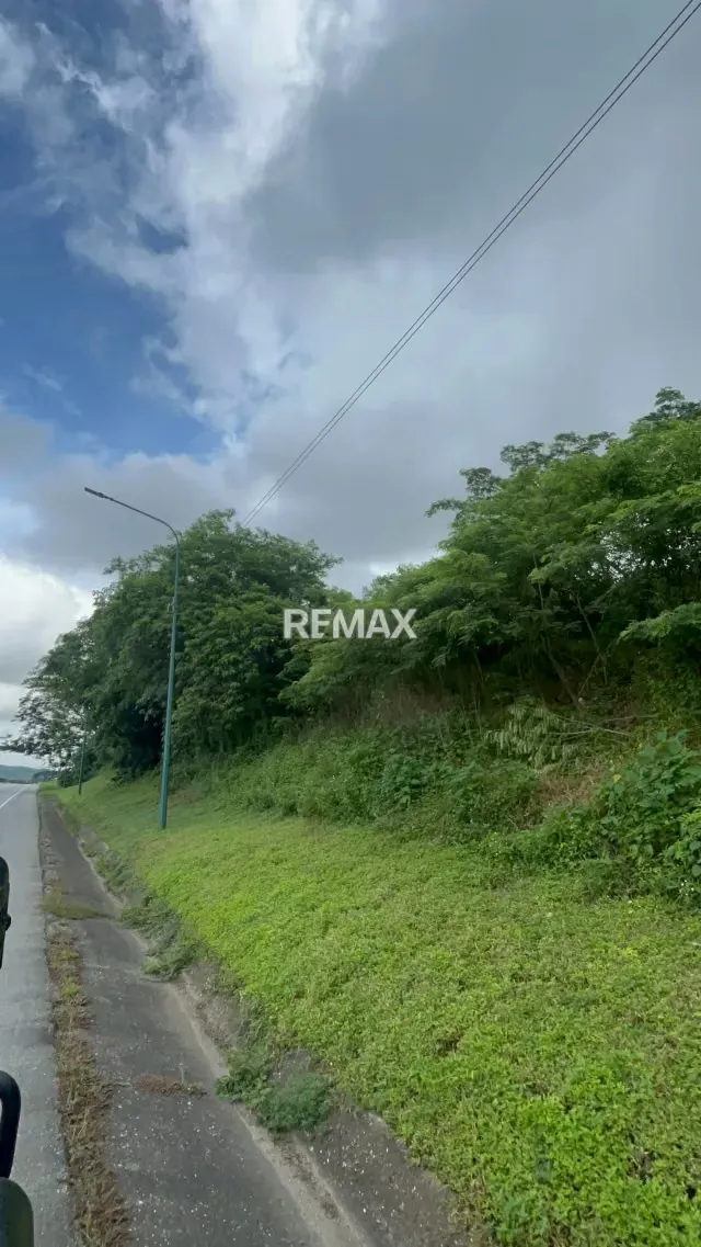 TERRENO PROPIO EN VENTA A ORILLA DE AUTOPISTA CENTRO OCCIDENTAL - 2