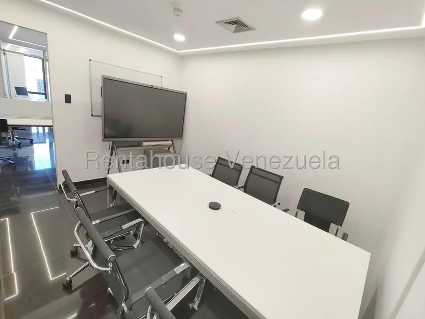 Oficina en Venta en Chuao, Distrito Metropolitano - 8