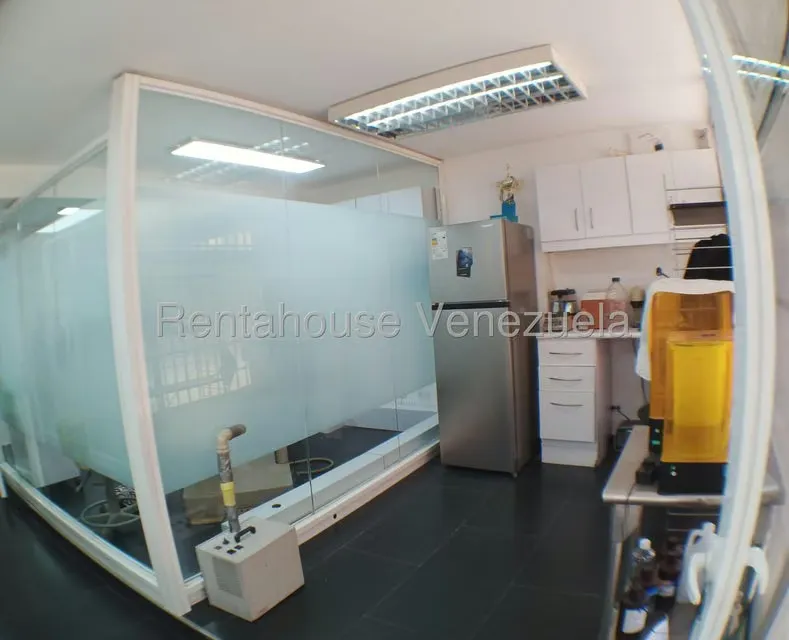 Oficina en Venta en Los Dos Caminos, Distrito Metropolitano - 11