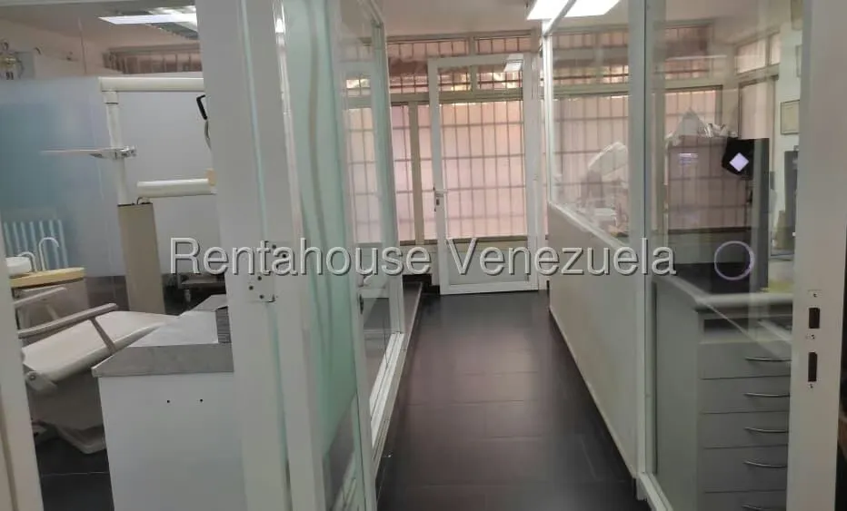 Oficina en Venta en Los Dos Caminos, Distrito Metropolitano - 6