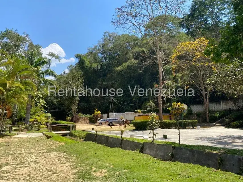 Terreno (Comercial) en Venta en El Hatillo, Distrito Metropolitano - 32