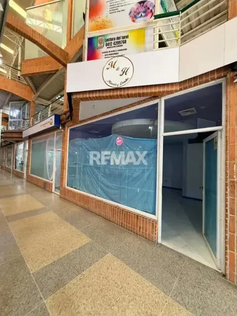 Local comercial en Alquiler C.c Cahugia [Cagua] - 3