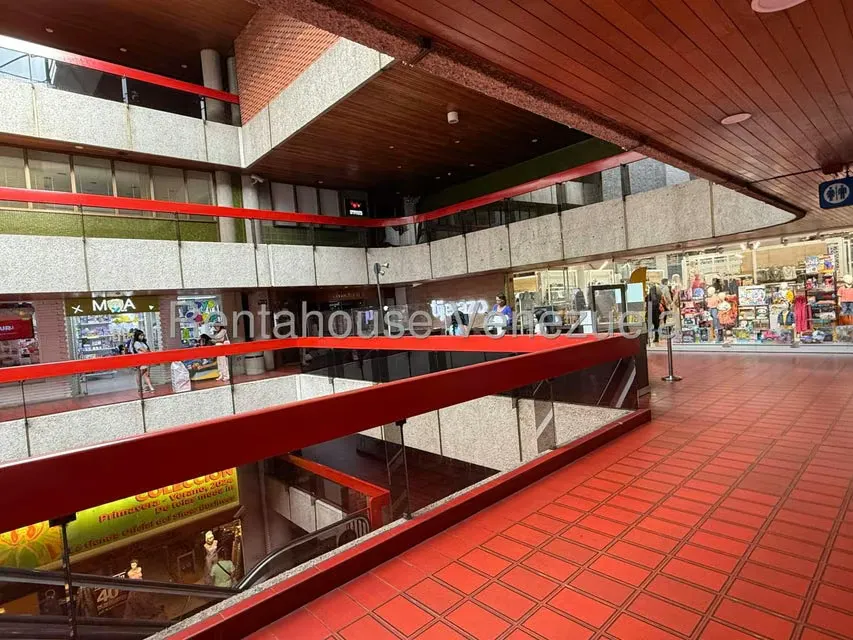 Local Comercial en Venta en Las Mercedes, Distrito Metropolitano - 9