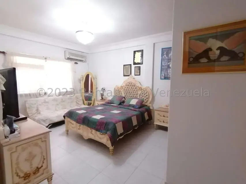 Casa (Multipes Niveles) en Venta en Zona Este, Lara - 12