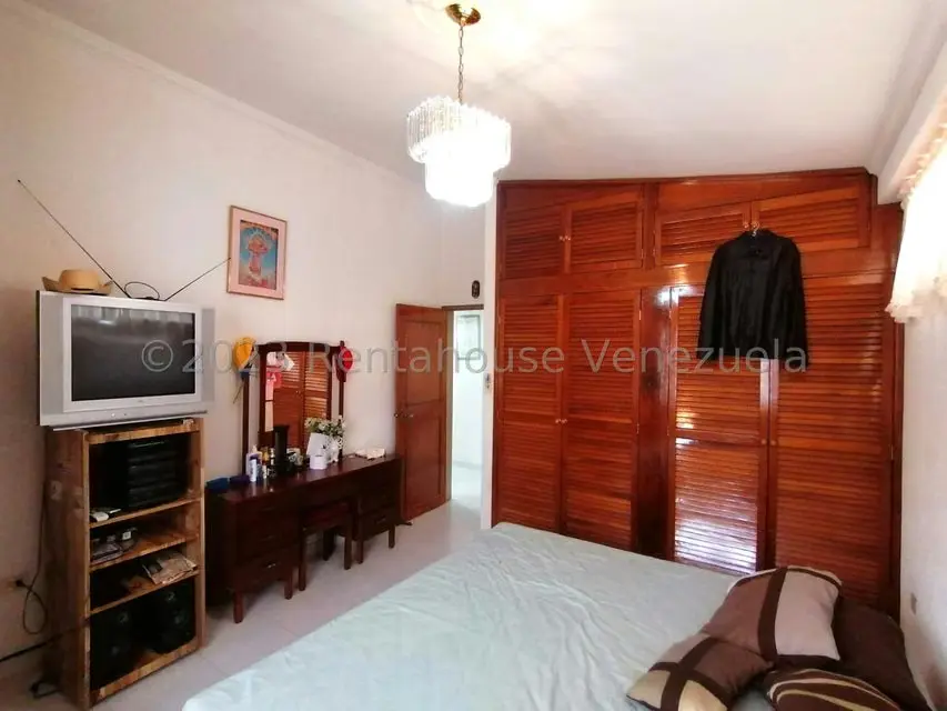Casa (Multipes Niveles) en Venta en Zona Este, Lara - 25