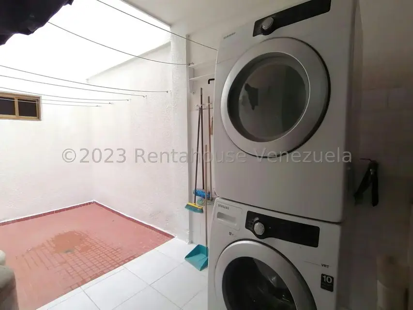 Casa (Multipes Niveles) en Venta en Zona Este, Lara - 35