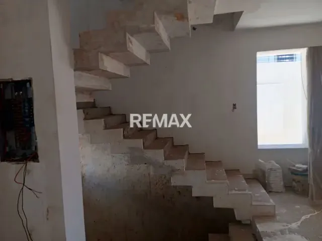 EXCLUSIVA VILLA CONFORMADA POR DOS CASAS EN GRIS ‎ - 8