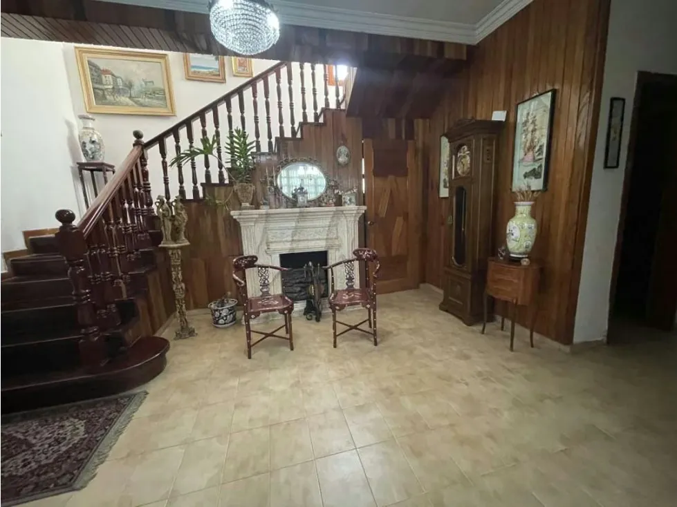 Casa en venta - Las Acacias - 18