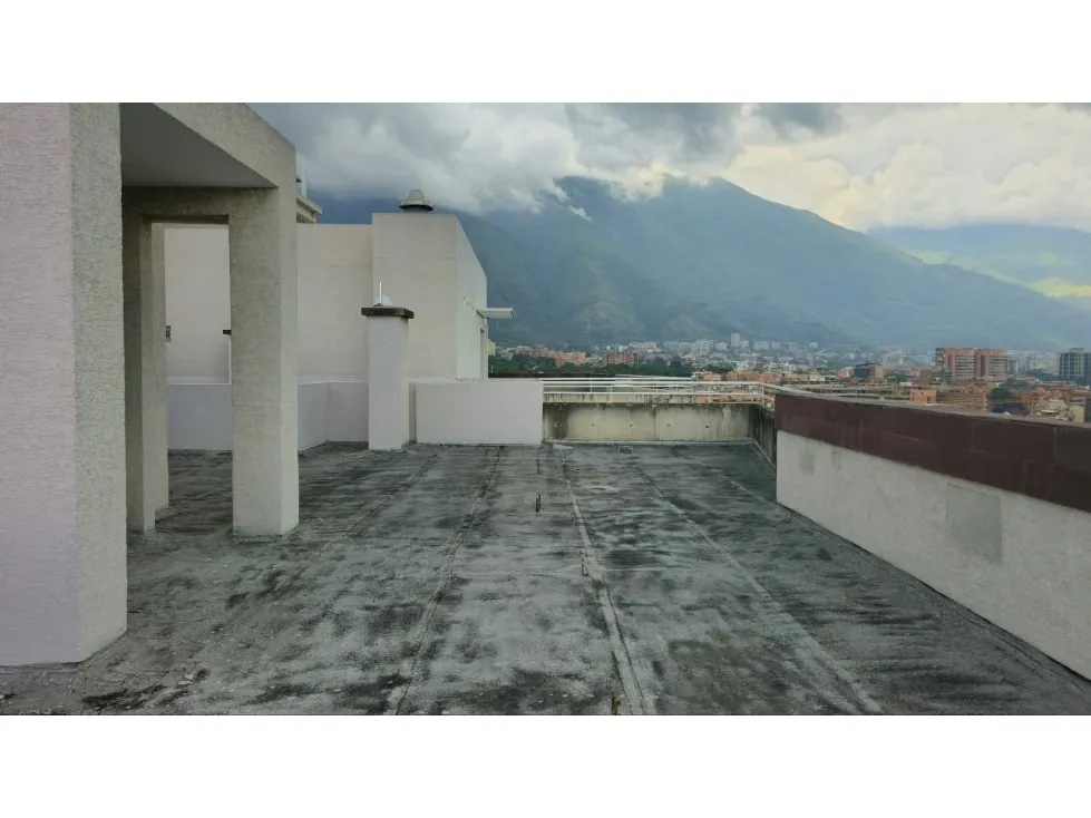 Espectacular Pent House Duplex en Venta en Campo Alegre Bella - 11