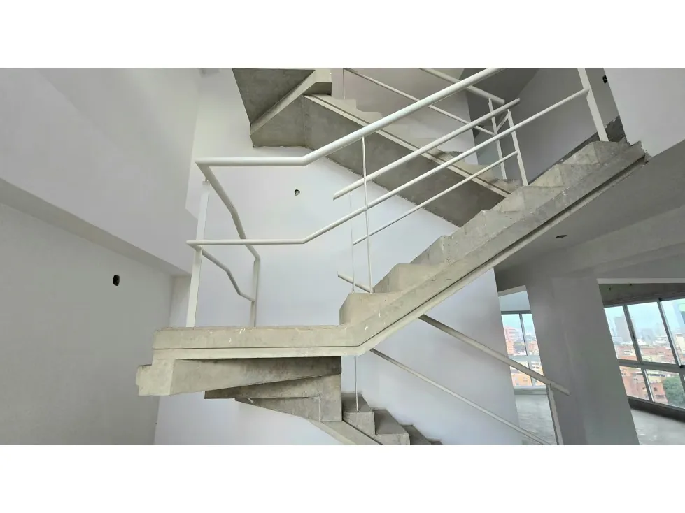 Espectacular Pent House Duplex en Venta en Campo Alegre Bella - 9