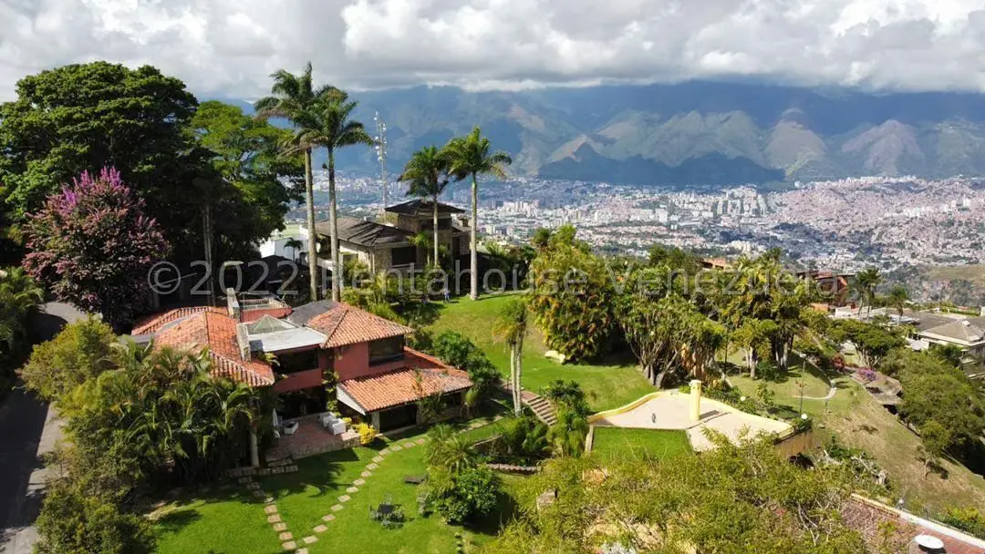 Casa (Multipes Niveles) en Venta en La Lagunita Country Club, Distrito Metropolitano