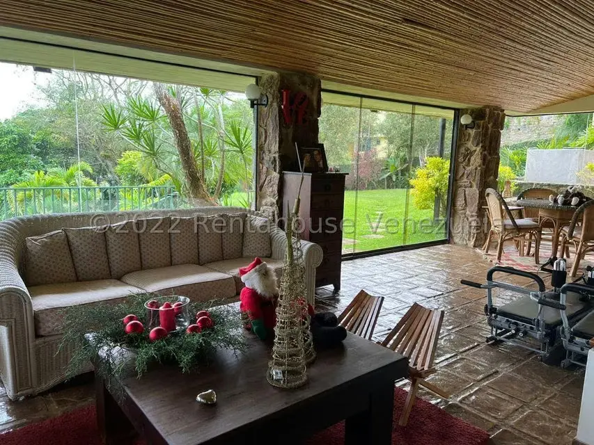 Casa (Multipes Niveles) en Venta en La Lagunita Country Club, Distrito Metropolitano - 42