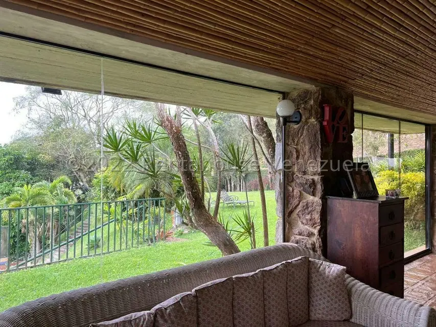 Casa (Multipes Niveles) en Venta en La Lagunita Country Club, Distrito Metropolitano - 66