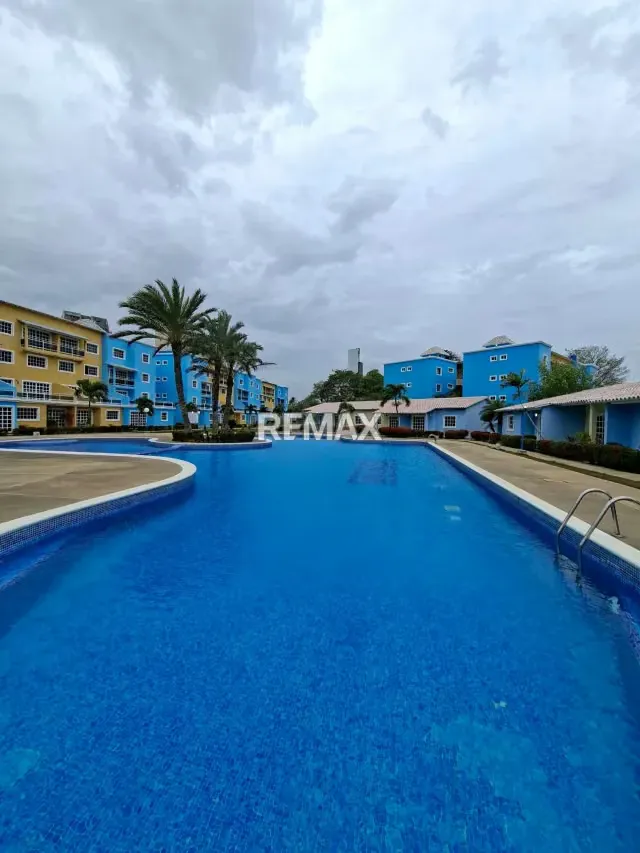 EN VENTA PENTHOUSE EN LA MARINA
