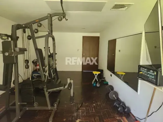SE VENDE Apartamento en Av. 2 el Milagro, Edificio Costa del Sol - 17