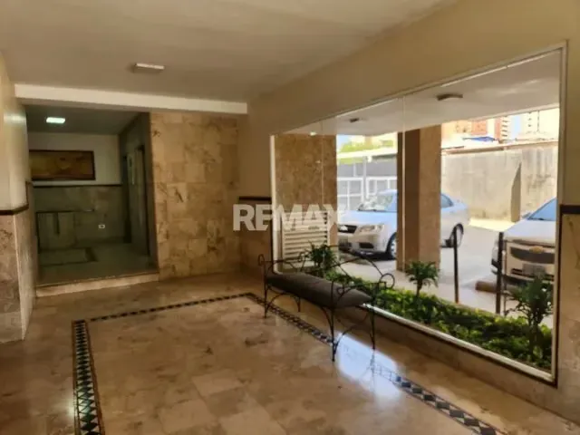 SE VENDE Apartamento en Av. 2 el Milagro, Edificio Costa del Sol - 18