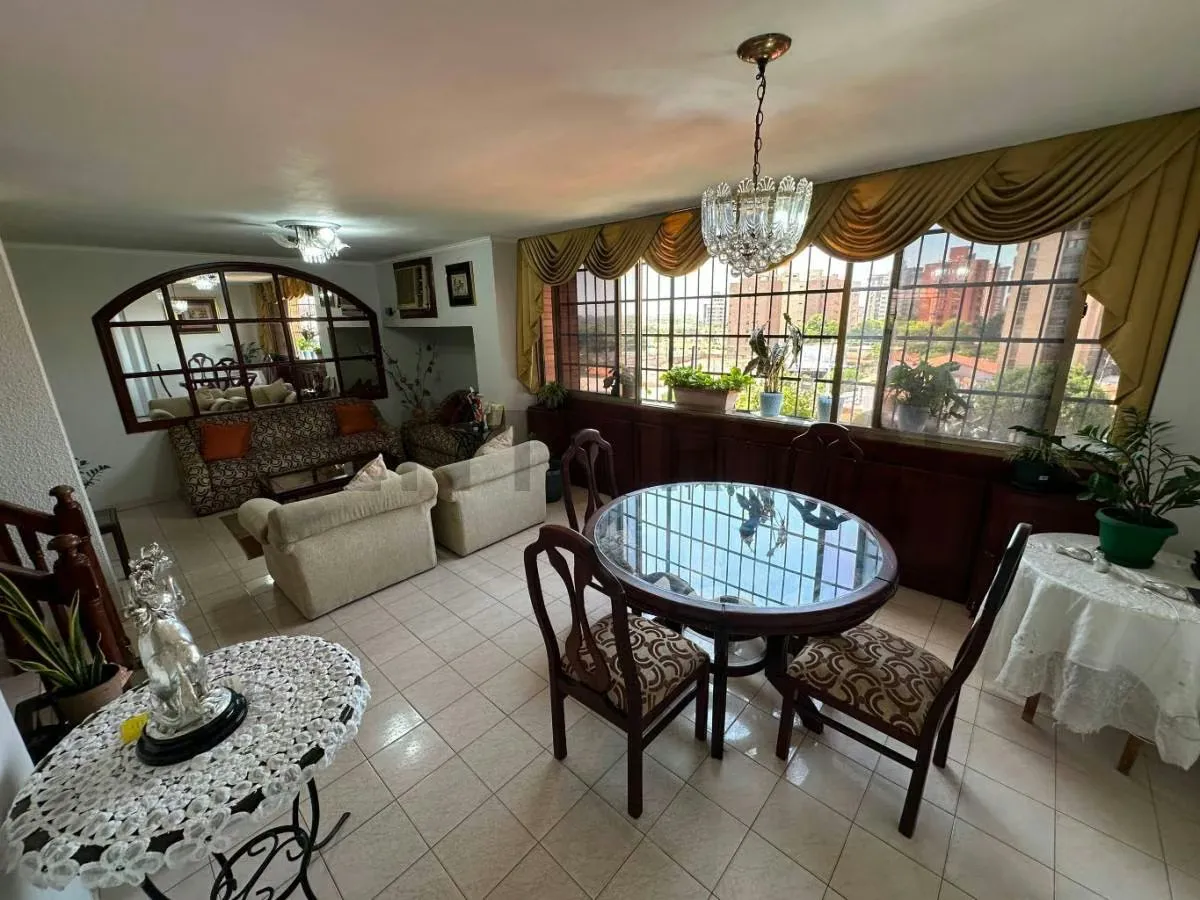 SE VENDE APTO RES CAMARATA Sector Santa Maria listo para habitar - 4