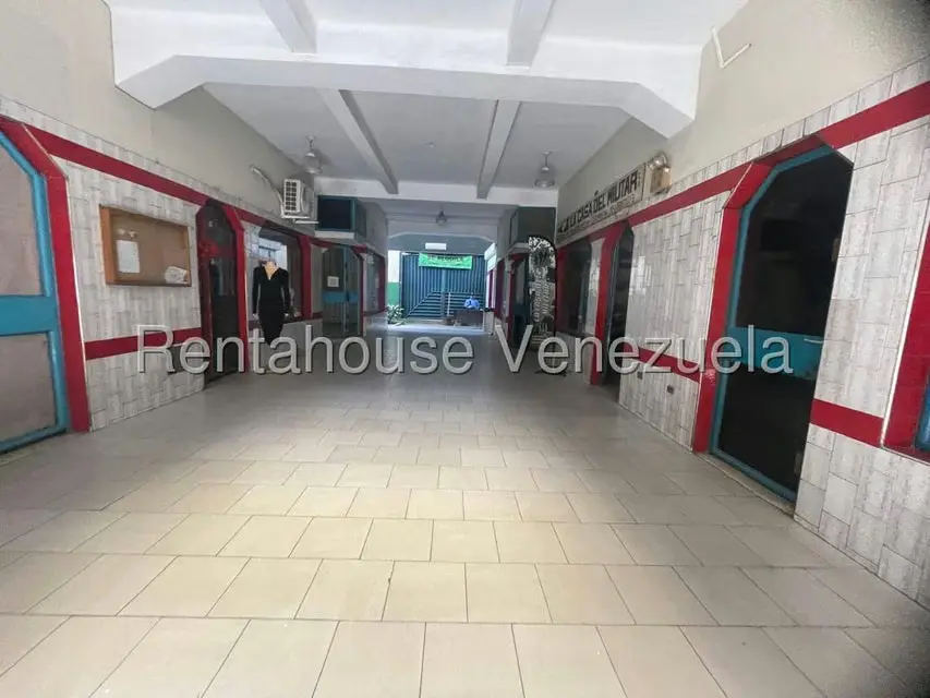 Edificio en Venta en Zona Oeste, Lara - 6