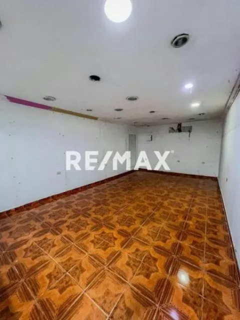LOCAL COMERCIAL, CC LAS AMERICAS - 3