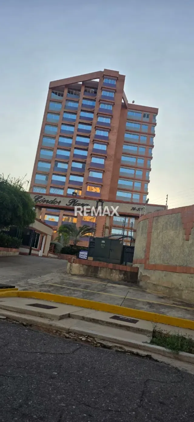 APARTAMENTO EN VENTA RESIDENCIAS CONDOR PLAZA AV EL MILAGRO MARACAIBO - 18