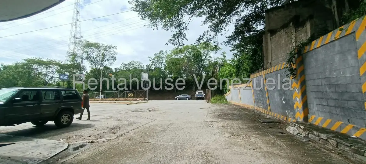 Comercial (Local Comercial) en Alquiler en Sector Sucua, Miranda - 16