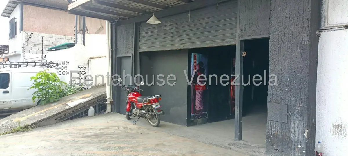Comercial (Local Comercial) en Alquiler en Sector Sucua, Miranda - 4