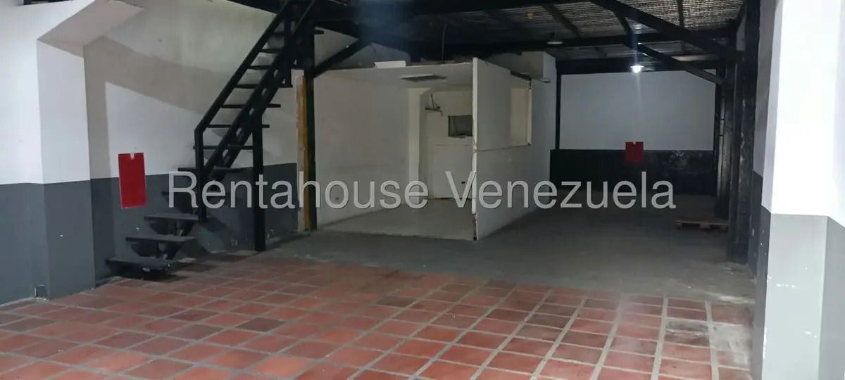 Comercial (Local Comercial) en Alquiler en Sector Sucua, Miranda - 6