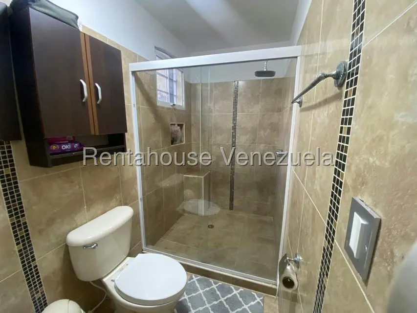 Casa (1 Nivel) en Venta en Centro, Lara - 22