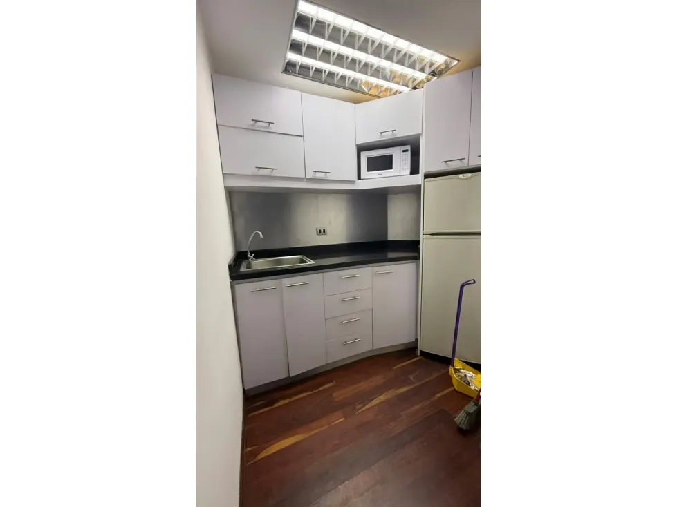 Se vende Oficina112m² CCCT - 4