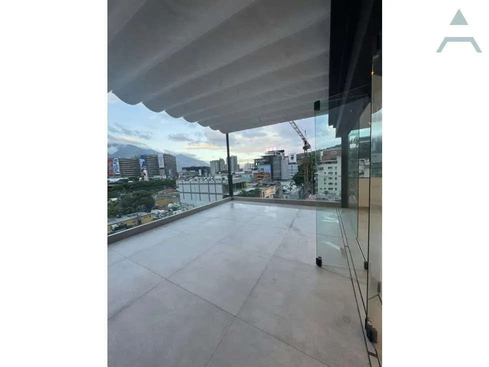 Se vende Local 226m² 1b/1p Las Mercedes - 10